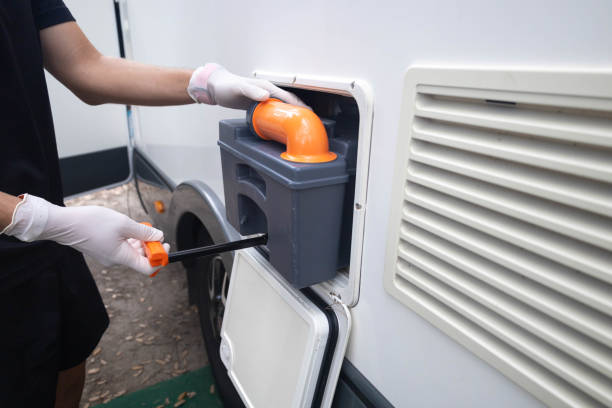 Best Affordable porta potty rental  in Raytown, MO